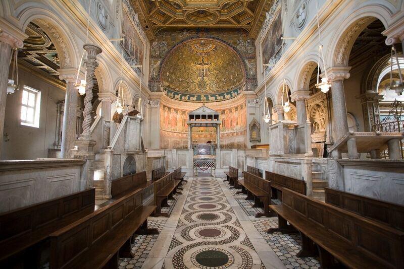 St. Clement Bazilikası, Roma