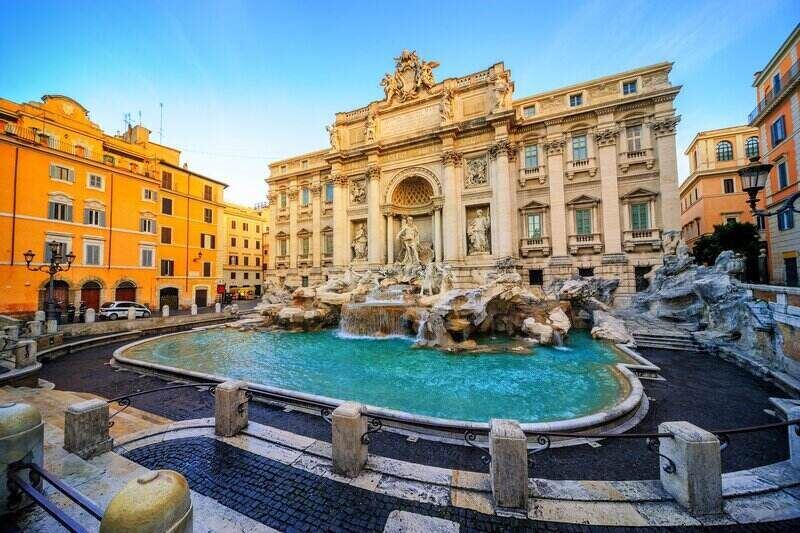 Trevi Çeşmesi, Roma