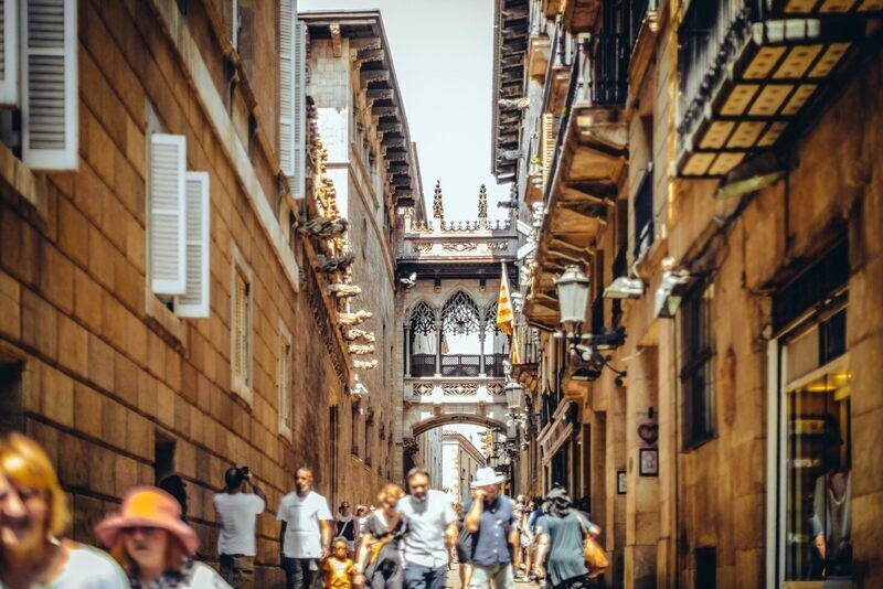 Carrer del Bisbe, Barselona