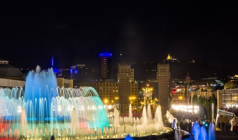 Montjuic'in Sihirli Çeşmesi (Magic Fountain of Montjuic), Barselona
