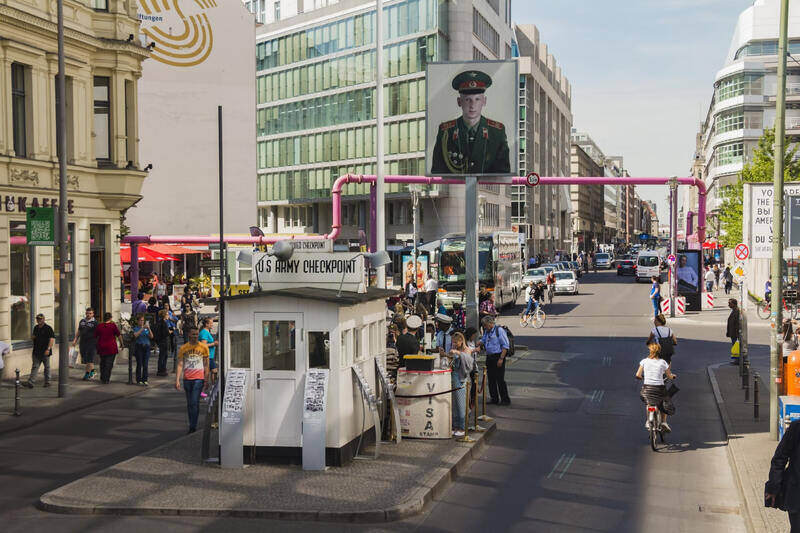 Checkpoint Charlie Berlin