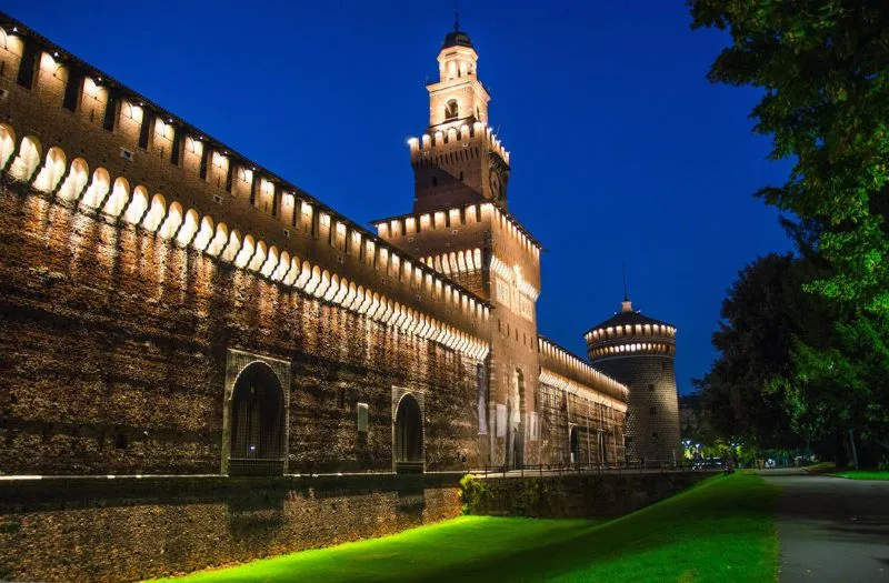 Sforzesco Kalesi, Milano