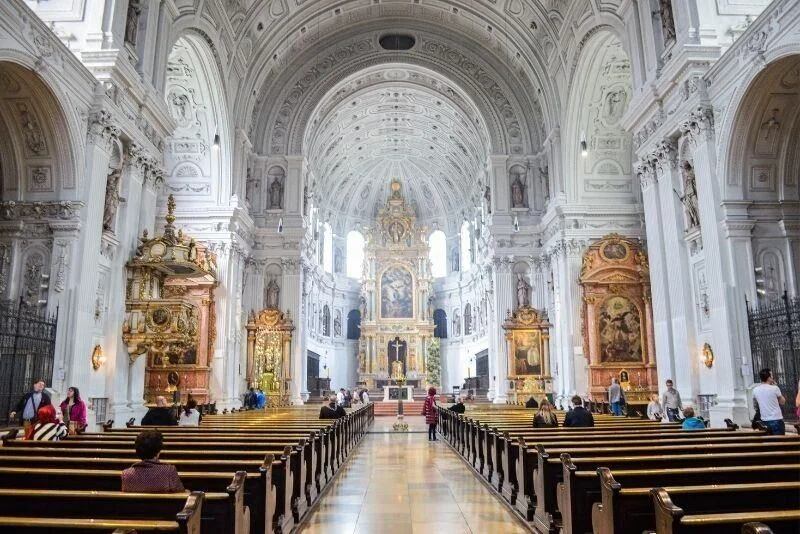 St. Michael Kilisesi Münih