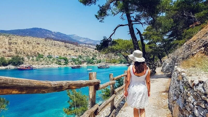 Aliki Bölgesi, Paros'ta nerede kalınır