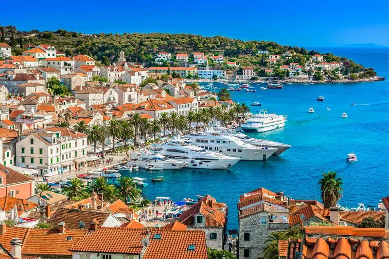 Hvar Town (Hvar Kasabası)