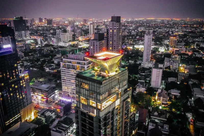 Thonglor