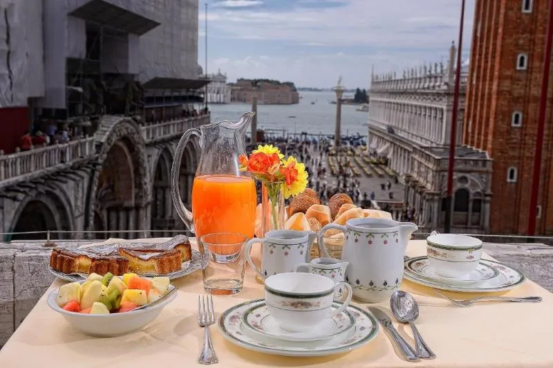 Canaletto Luxury Suites