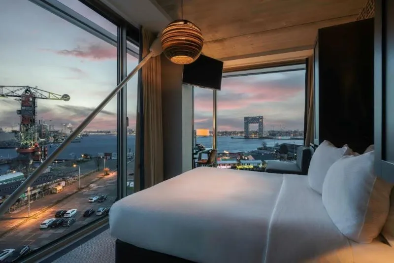 DoubleTree by Hilton Amsterdam
