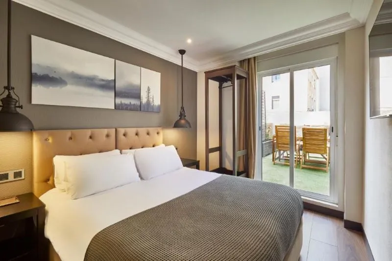 Hotel Cortes Rambla Barselona